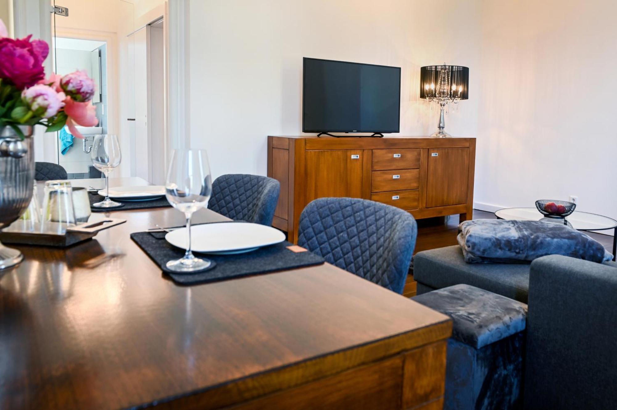 Insel-Apartment Im Herrenhaus Rheinblick ซานเทน ภายนอก รูปภาพ