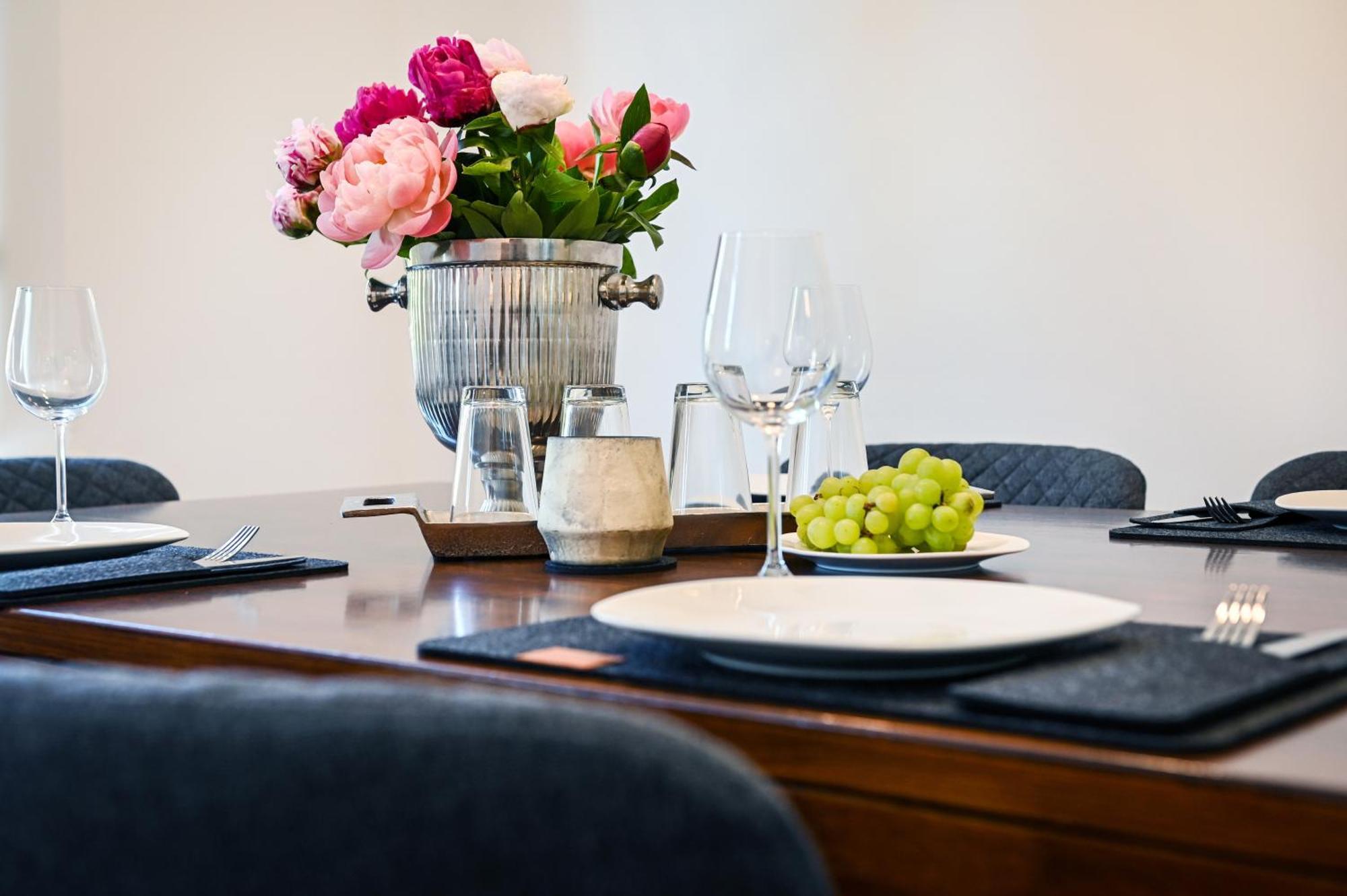 Insel-Apartment Im Herrenhaus Rheinblick ซานเทน ภายนอก รูปภาพ